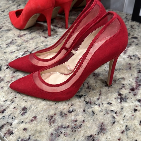 Jessica Simpson red heels - Picture 2 of 6